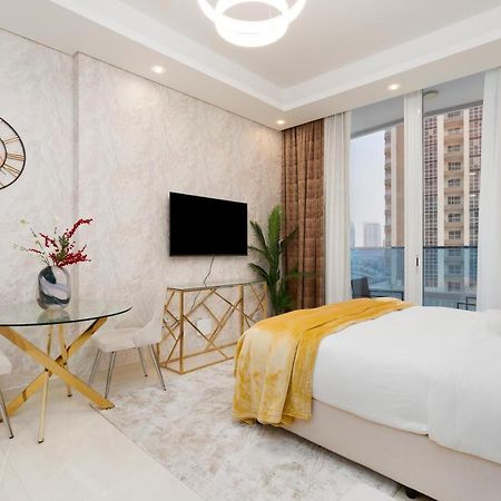 Exclusive Globalstay Apartments In Business Bay Free Parking & More! Дубай Екстериор снимка